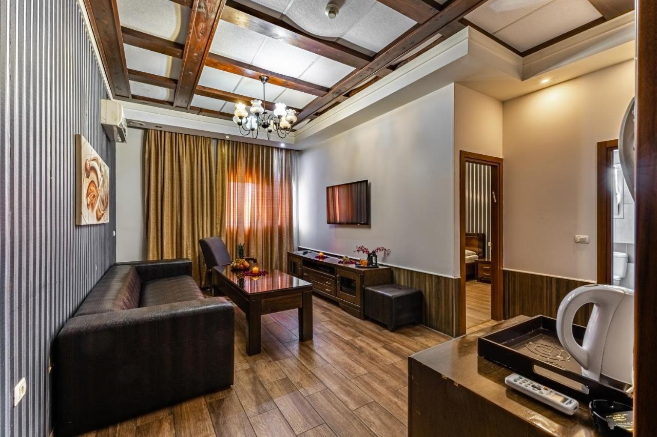 Hotel House Ришон-ле-Цион Экстерьер фото