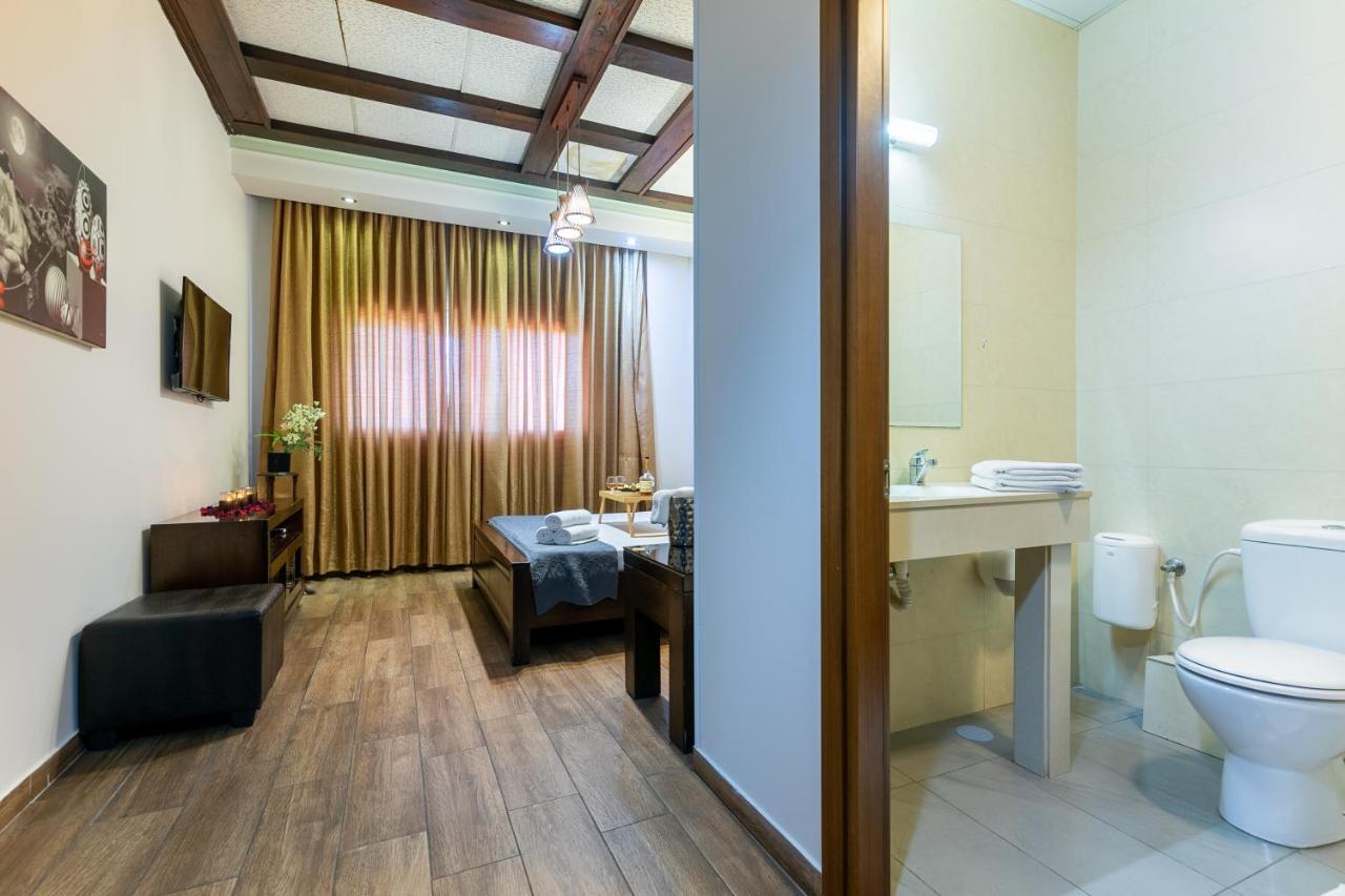 Hotel House Ришон-ле-Цион Экстерьер фото