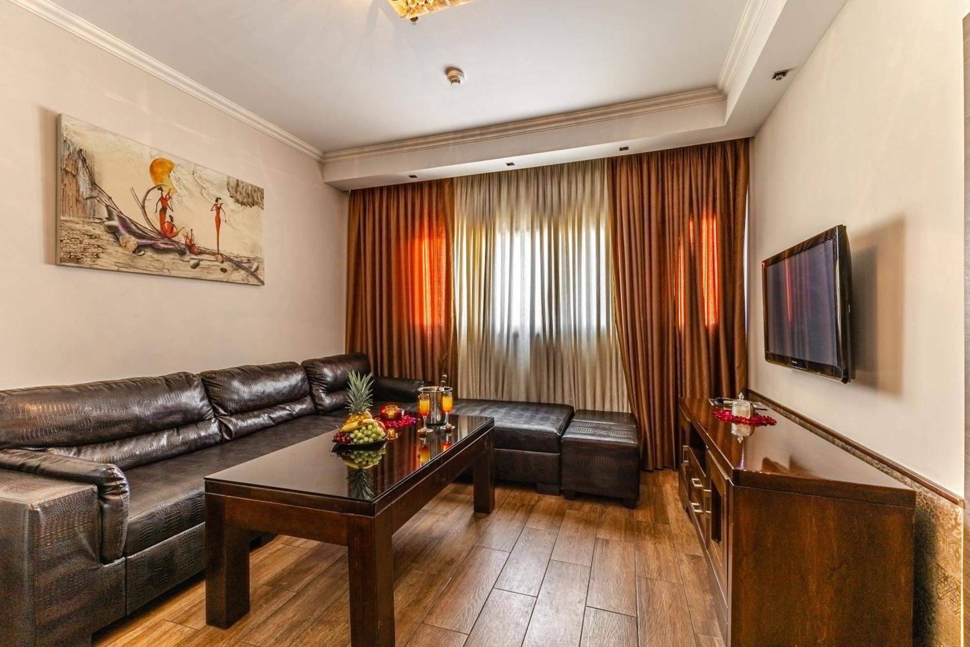 Hotel House Ришон-ле-Цион Экстерьер фото